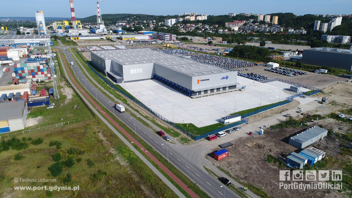 New high storage warehouse at the Port of Gdynia is ready [photo, video] - MarinePoland.com