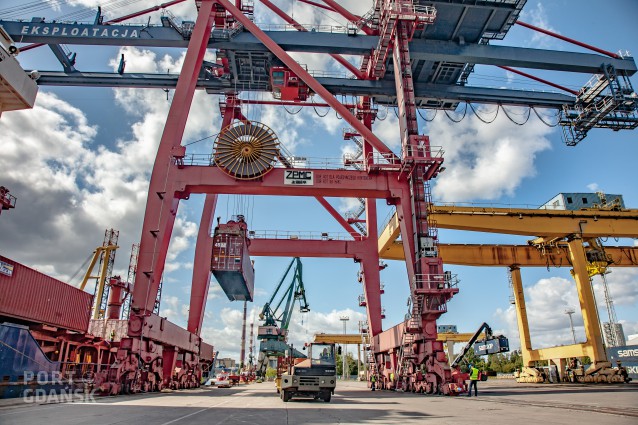 New containership service at Port Gdańsk - MarinePoland.com