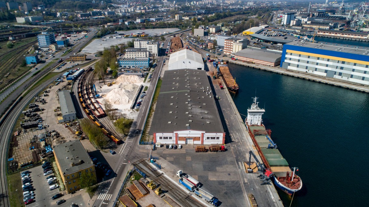 Overview of transhipments at Polish terminals 2019 - SPEED sp.z.o.o. - MarinePoland.com