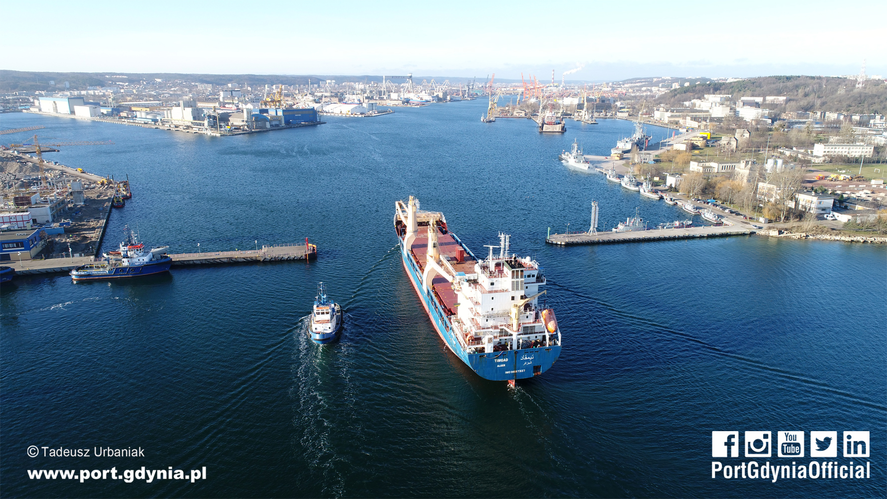 Port of Gdynia widens its Internal Entrance to 140 m - MarinePoland.com
