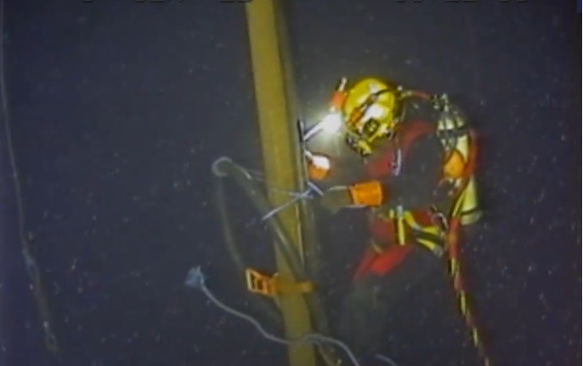Underwater heroes - divers work on drillings in the B3 deposit [video] - MarinePoland.com