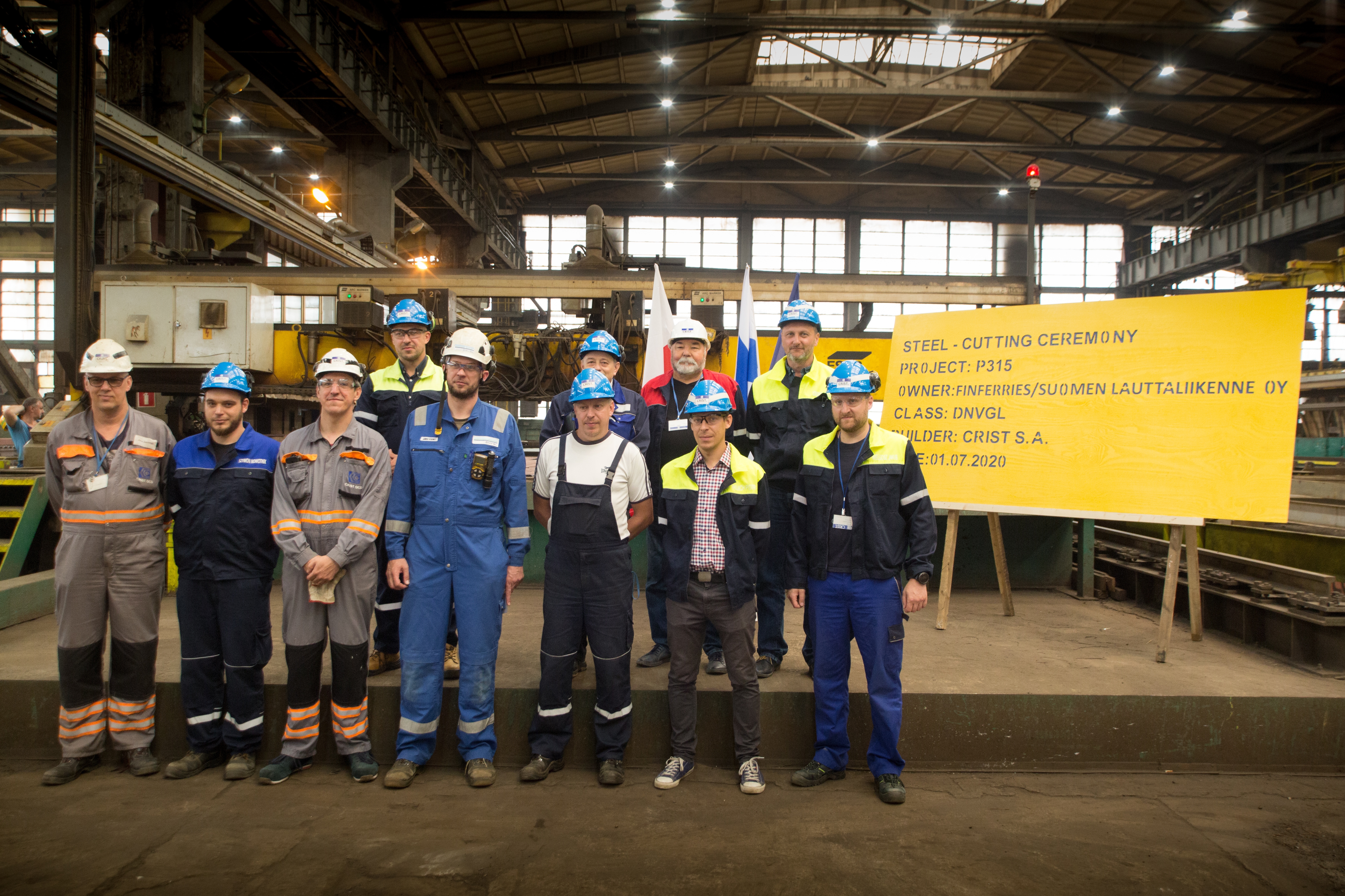 CRIST started steel cutting for another hybrid vessel - MarinePoland.com CRIST started steel cutting for another hybrid vessel - MarinePoland.com