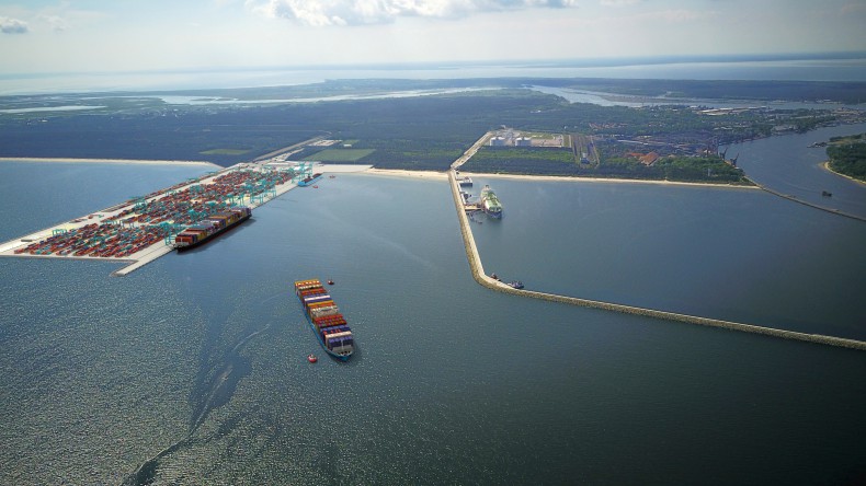 Initiation of proceedings for a new container terminal in Świnoujście - MarinePoland.com