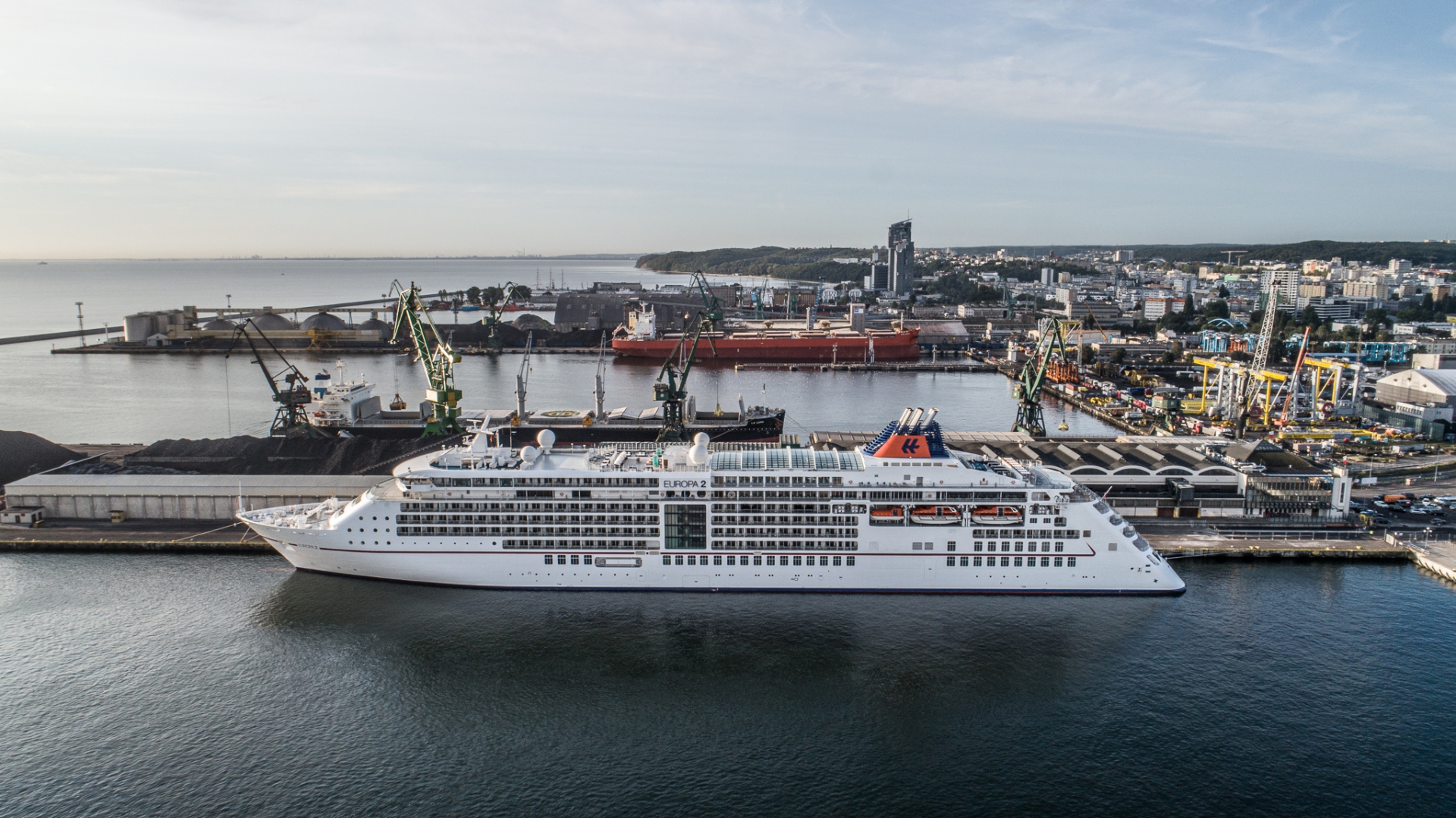 Europa 2: the first cruise ship of the season at the Port of Gdynia [photo, video] - MarinePoland.com