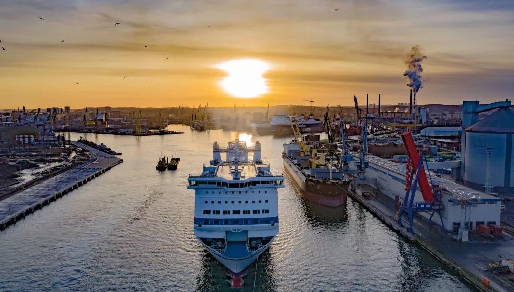 Port of Gdańsk: Hard work and joining the top 20 European ports - MarinePoland.com Port of Gdańsk: Hard work and joining the top 20 European ports - MarinePoland.com