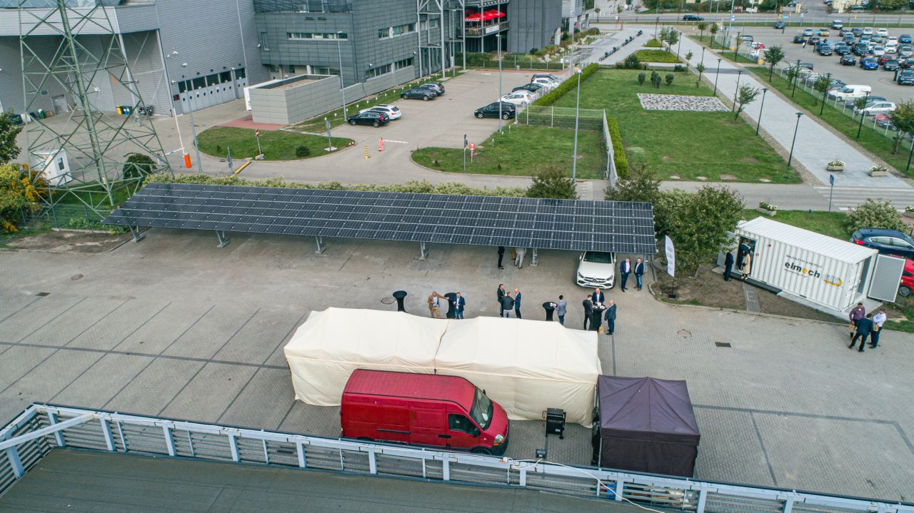 ASE Technology Group has its own energy storage. It's a step towards savings and renewable energy [VIDEO, PHOTOS] - MarinePoland.com