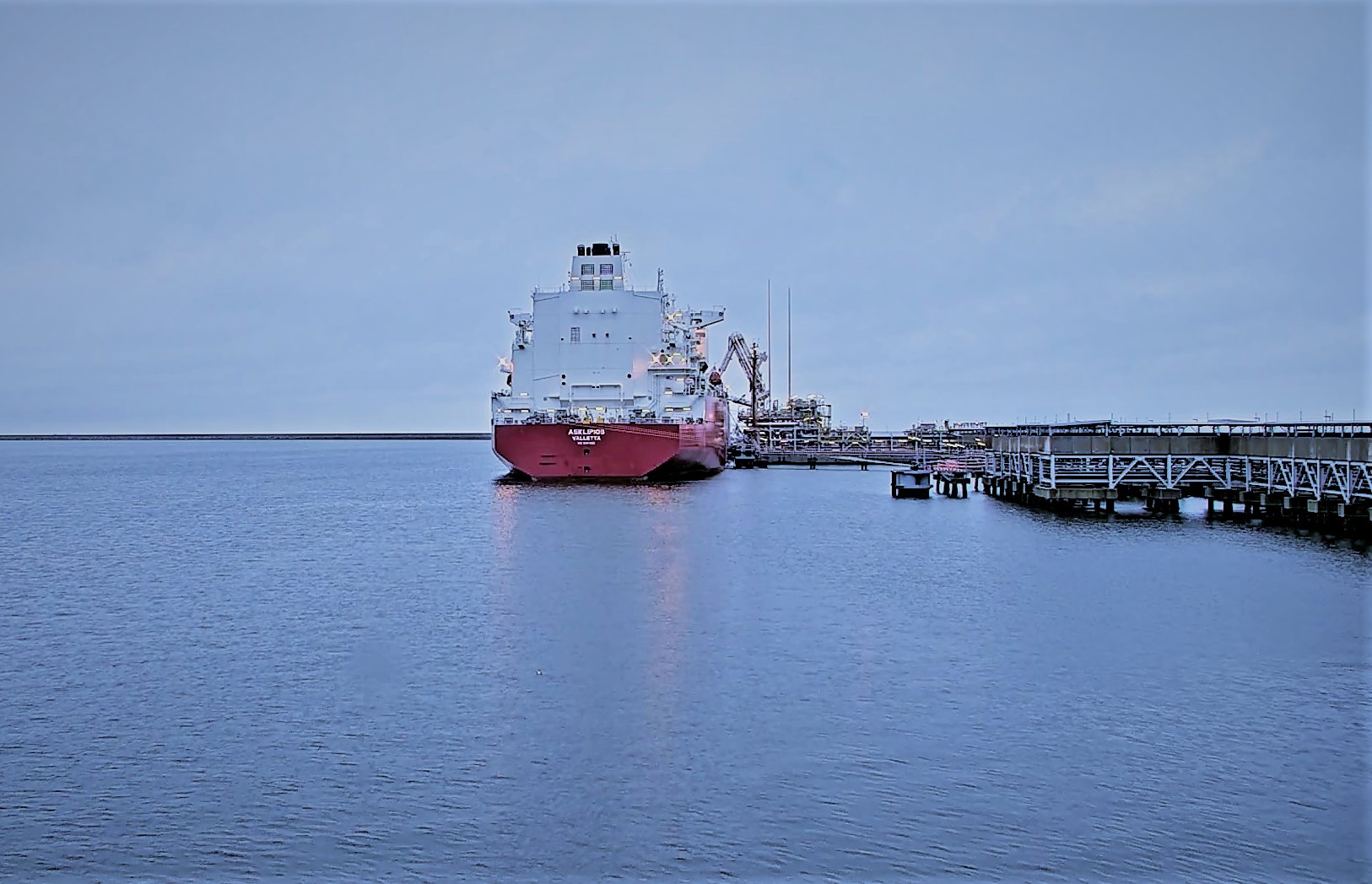 This year, the gas terminal in Świnoujście has already received two LNG deliveries - MarinePoland.com