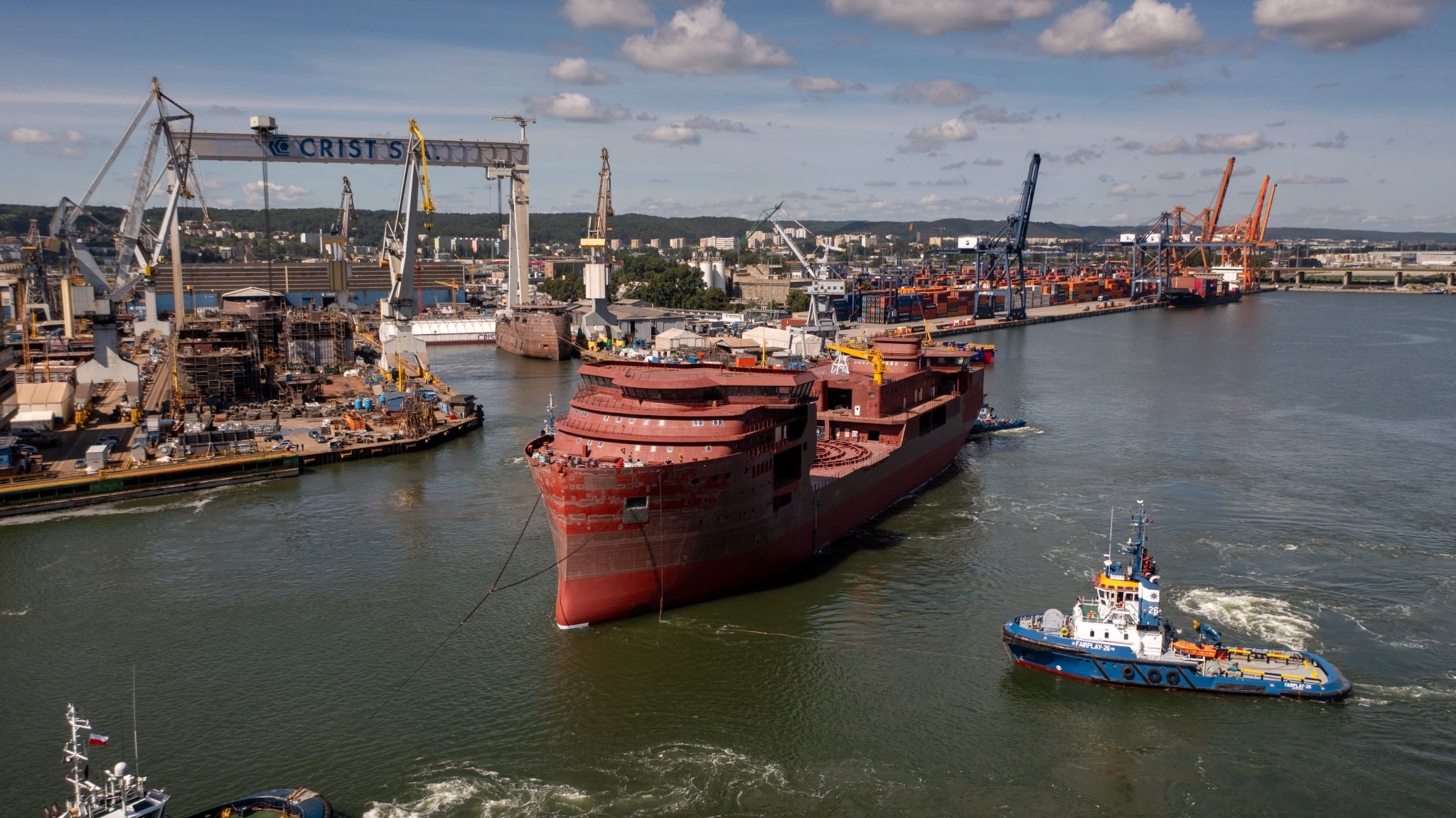 The Cable-Laying Vessel, Constructed at CRIST Shipyard, Has Commenced Its Voyage to Norway - MarinePoland.com
