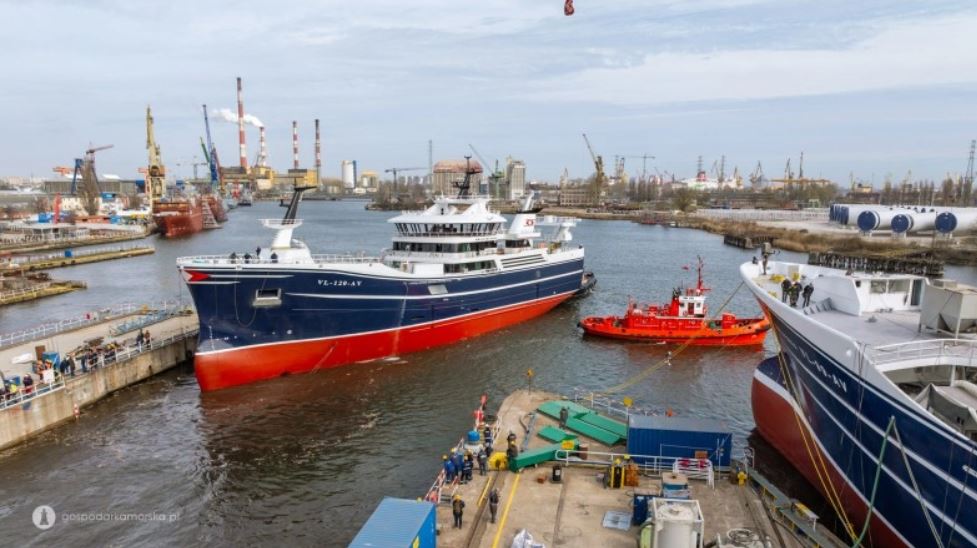 New Trawler Launched at Karstensen Shipyard in Gdańsk - MarinePoland.com