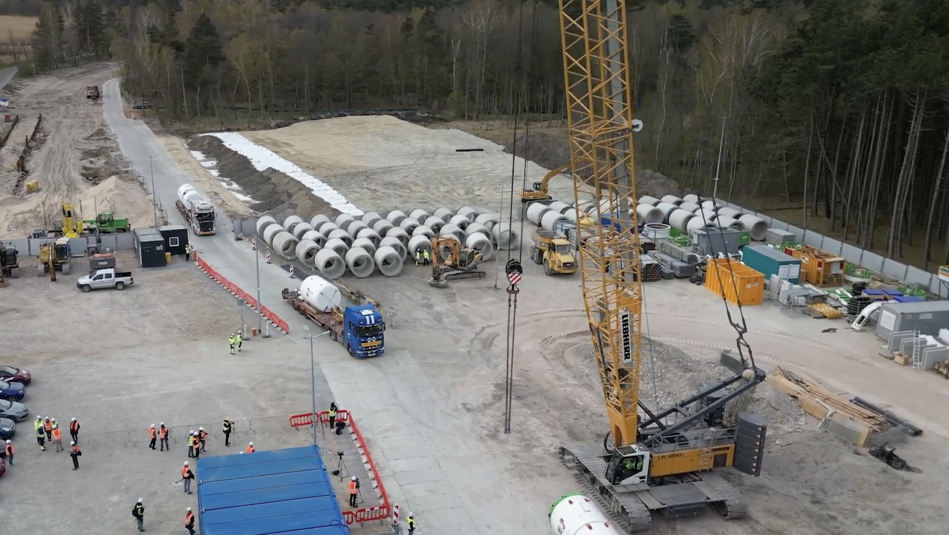 Polish FSRU Gains Momentum as Microtunnelling and Quay Construction Near Launch - MarinePoland.com