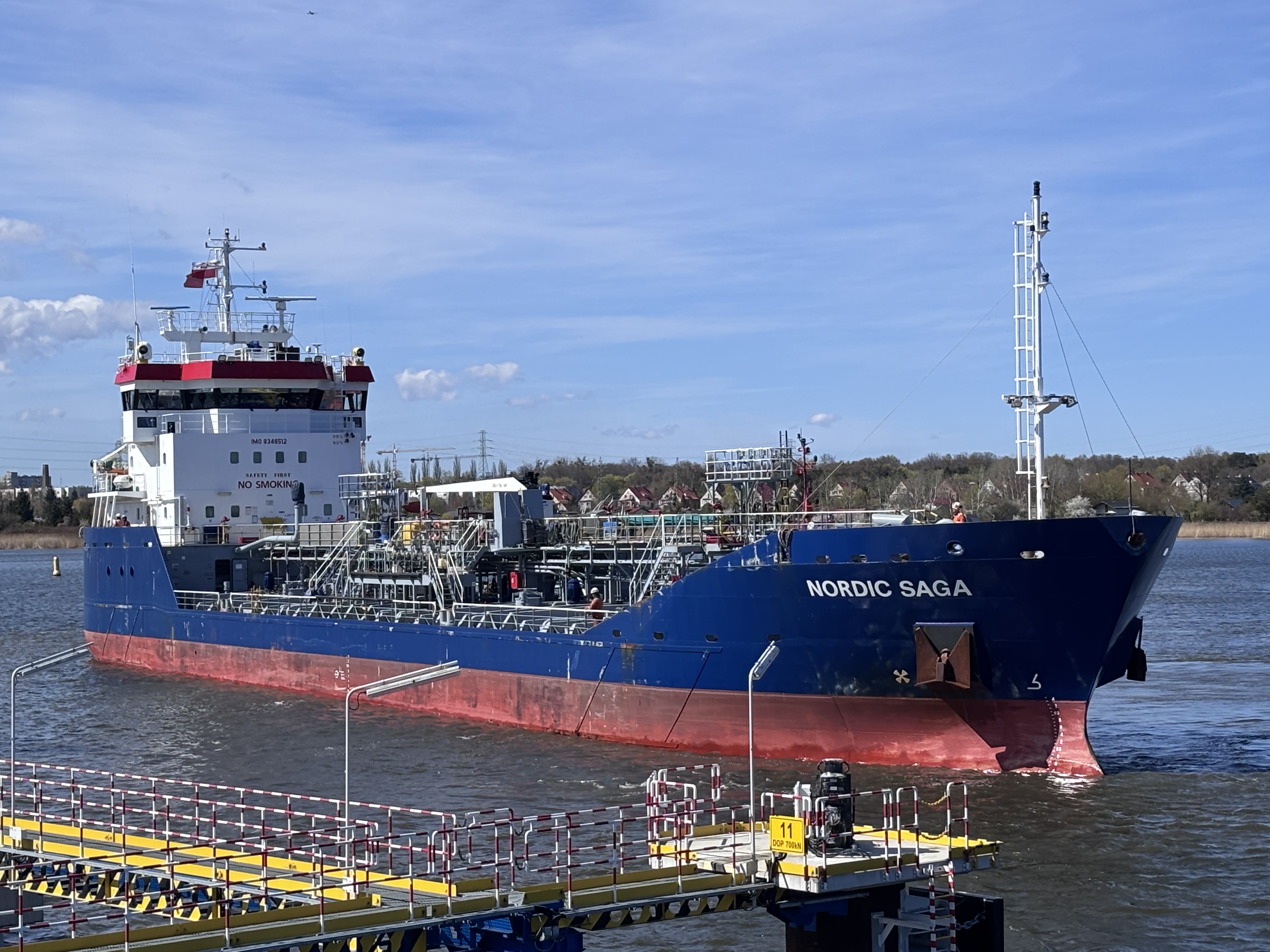 ORLEN's Gdańsk River Terminal Handles First Commercial Cargo - MarinePoland.com
