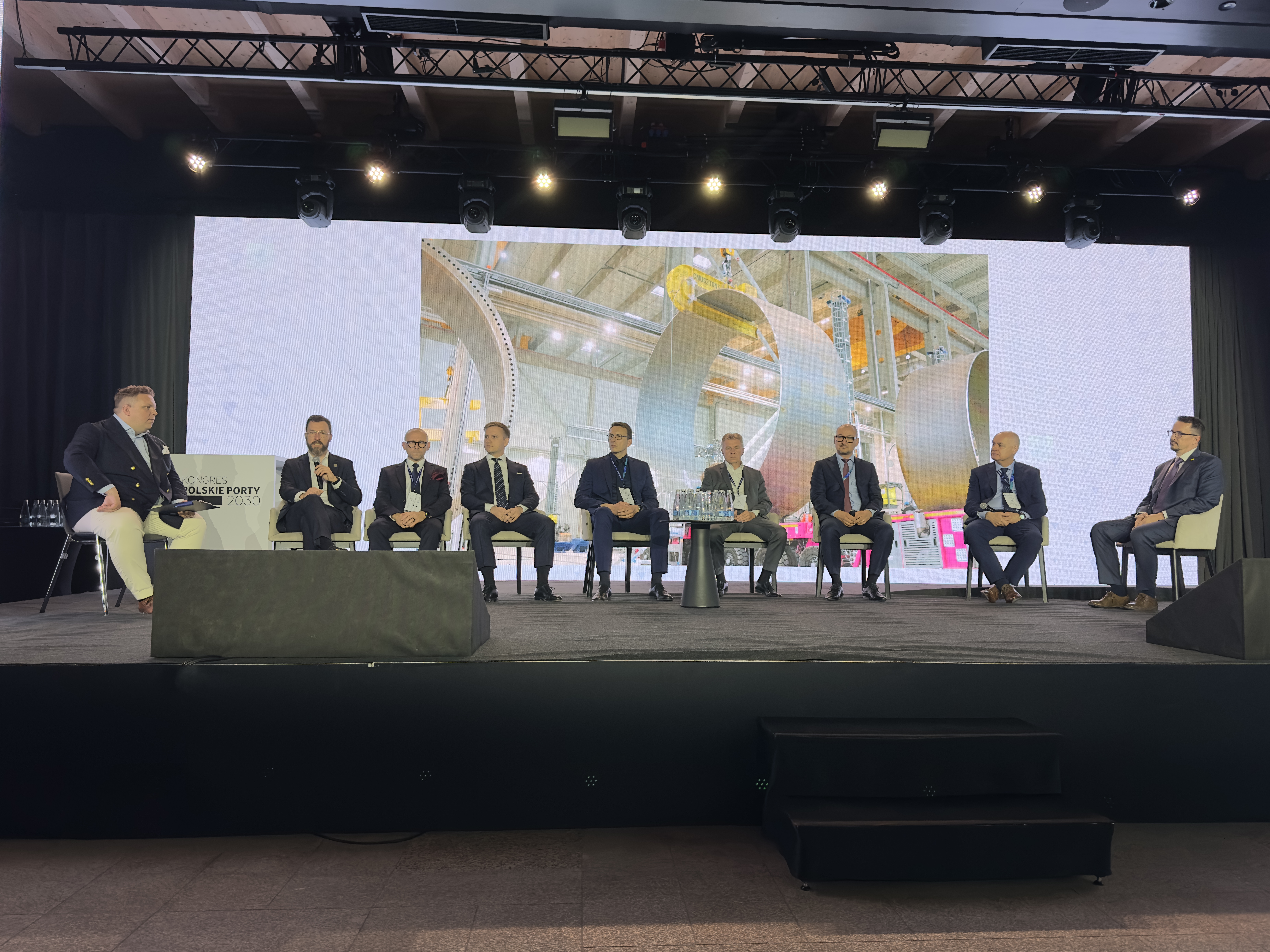 Offshore Wind Drives Industry and Ports. 'The Biggest Benefits Are Still Ahead of Us' [POLISH PORTS 2030+ CONGRESS] - MarinePoland.com