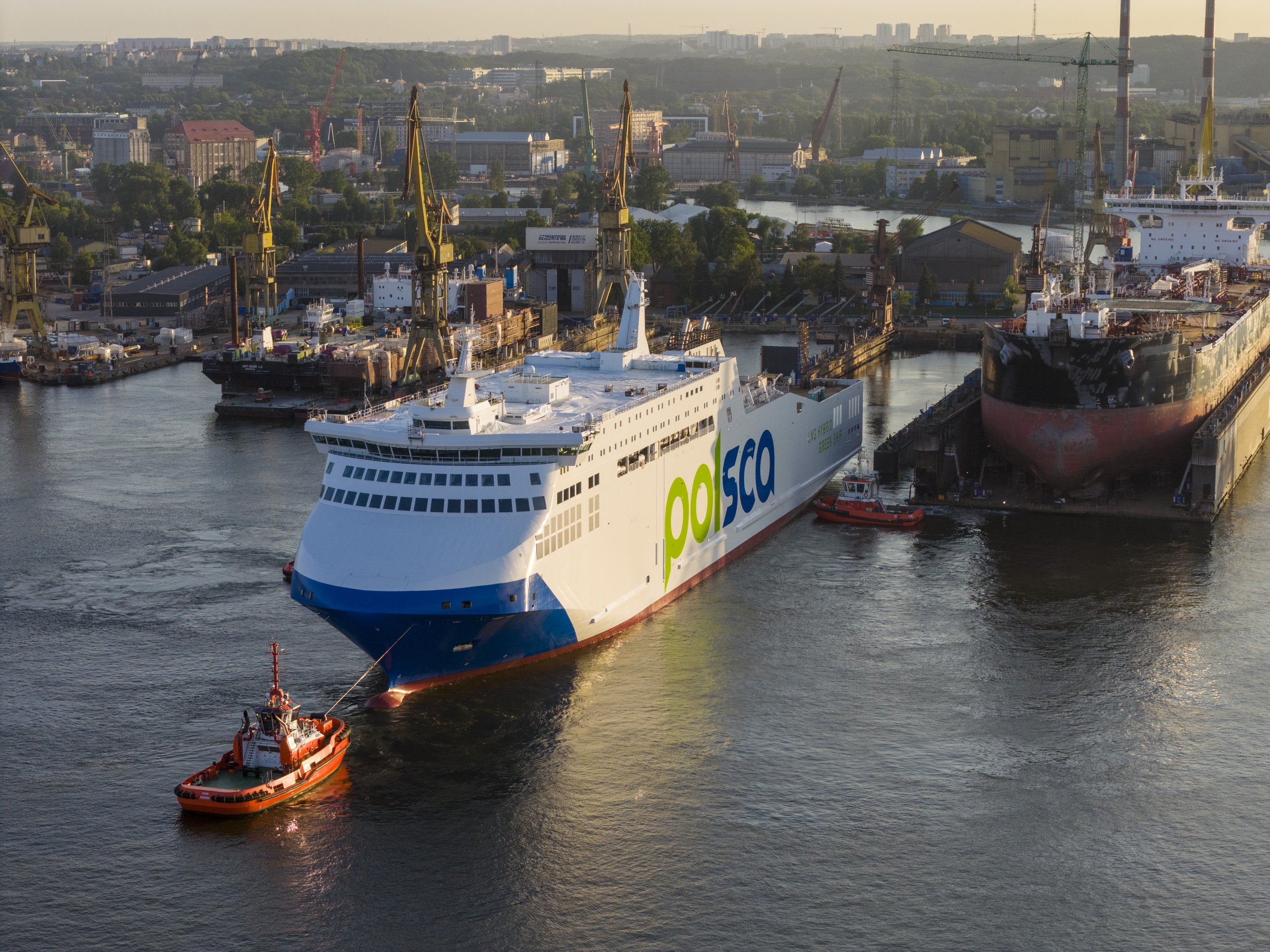 Bursztyn Unity Ferry Almost Ready For Sea Trials - MarinePoland.com