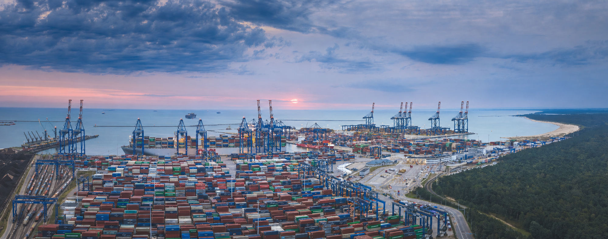 Baltic Hub Takes Over Deep-Water Site at the Port of Gdańsk. New Rail Siding to Be Built - MarinePoland.com