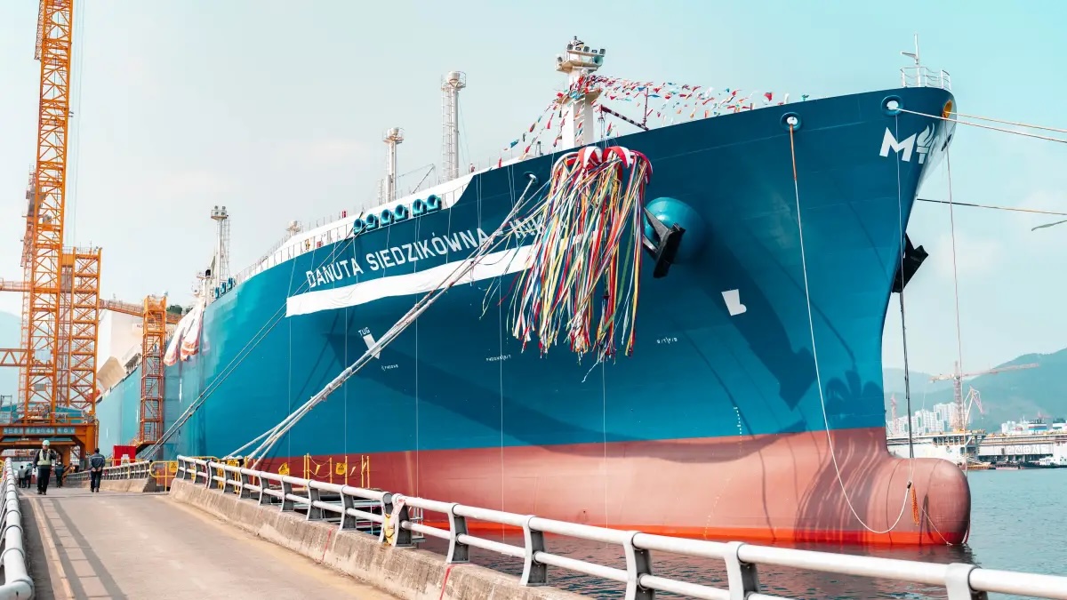 Orlen-Chartered LNG Carrier Calls at Poland for the First Time - MarinePoland.com