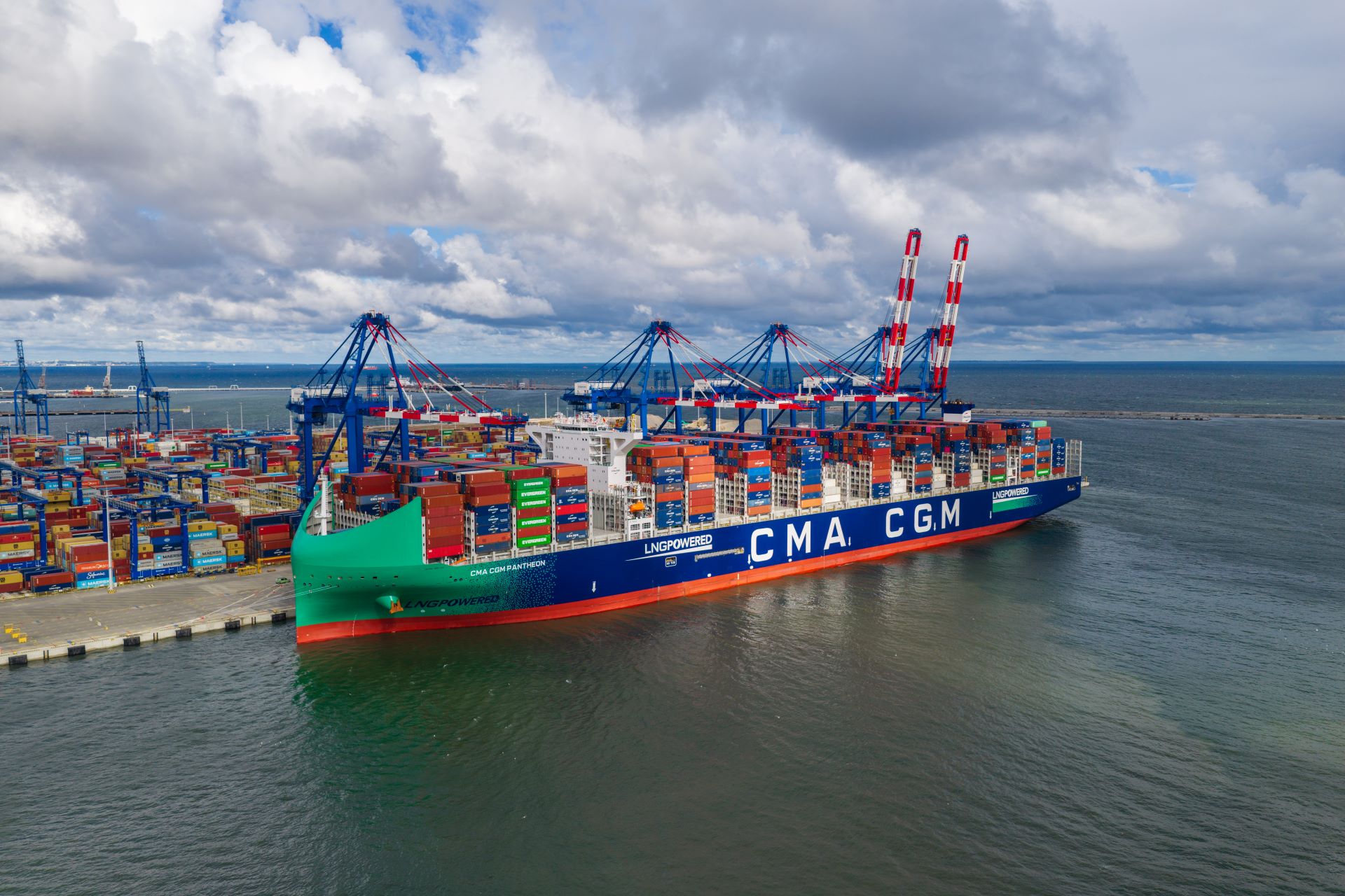 Eco-Friendly Container Ship at Baltic Hub: CMA CGM Pantheon Arrives - MarinePoland.com