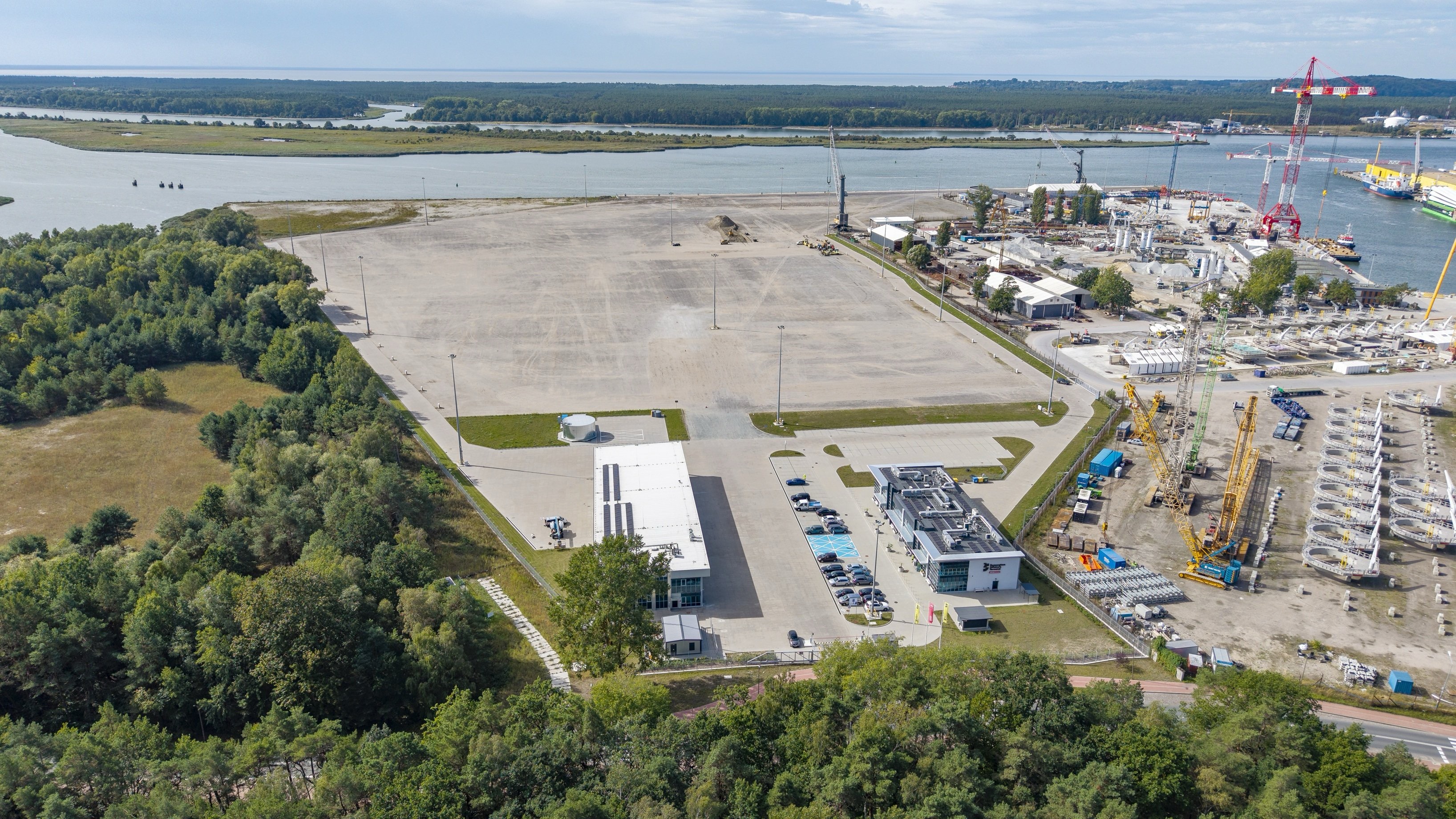 Ocean Winds Begins Lease of Świnoujście Offshore Terminal for BC-Wind Project - MarinePoland.com