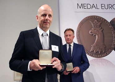 Sunreef 80 Carbon Line with European Medal Award - MarinePoland.com Sunreef 80 Carbon Line with European Medal Award - MarinePoland.com