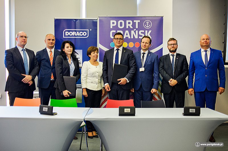 Gdansk is about to launch the expansion of its quays and the fairway - MarinePoland.com