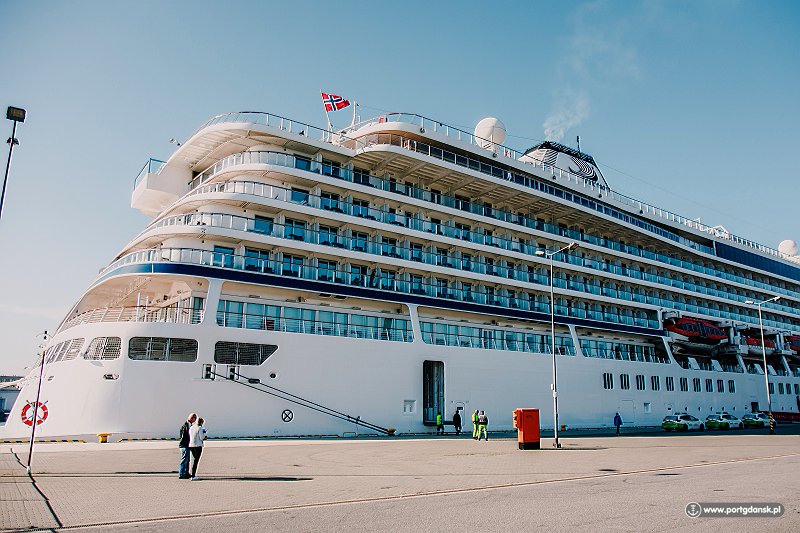 A record number of passenger ships and more than 31,000 tourists at the Port of Gdansk - MarinePoland.com