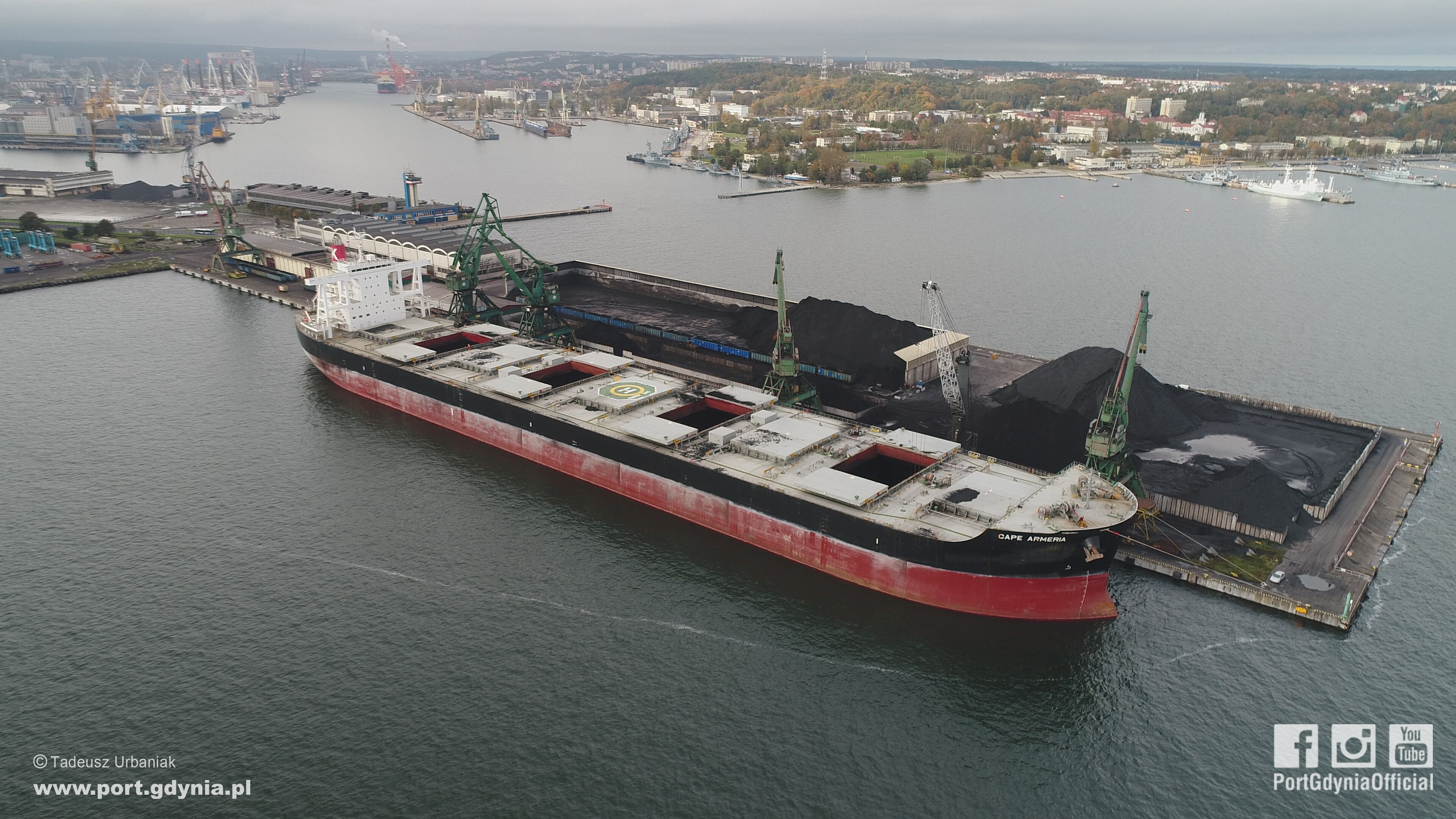 Coal from Australia arrives once again at the Port of Gdynia - MarinePoland.com