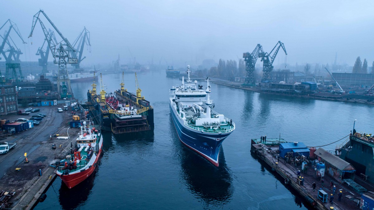 Polish shipyard extended the fishing vessel for Icelandic shipowner [photo, video] - MarinePoland.com