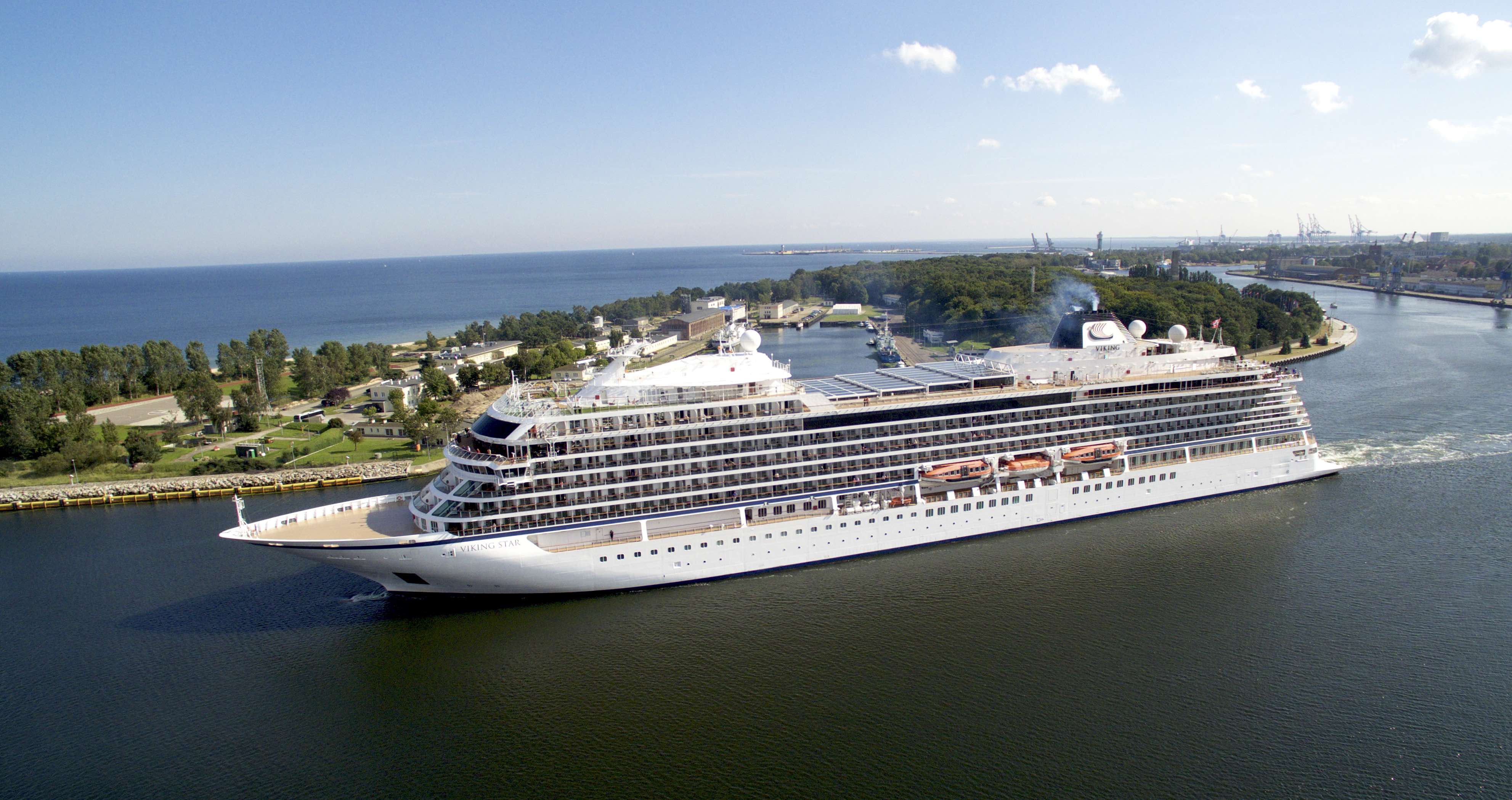 The Port of Gdansk opens the cruise season - MarinePoland.com The Port of Gdansk opens the cruise season - MarinePoland.com