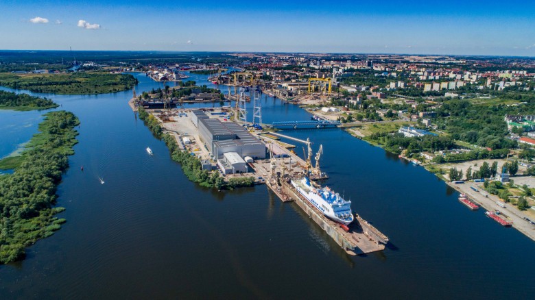 Polish shipyard Gryfia began the renovation season - MarinePoland.com Polish shipyard Gryfia began the renovation season - MarinePoland.com