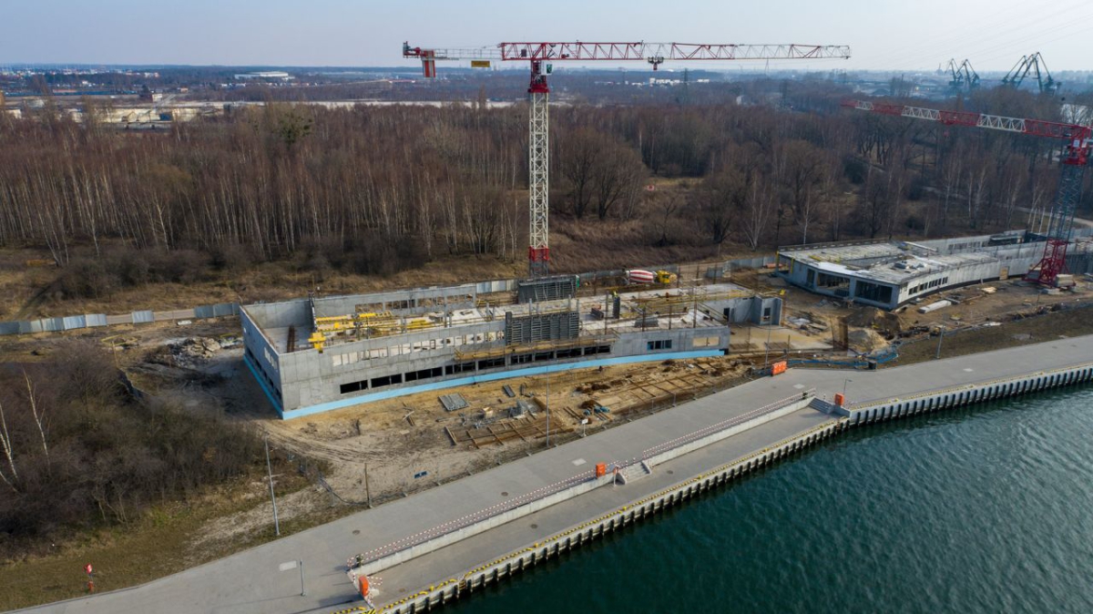 Offshore Wind Energy Centre is growing in the Port of Gdansk. What is happening on the construction site? [VIDEO]  - MarinePoland.com