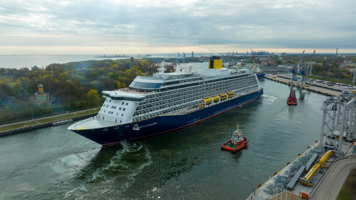 [VIDEO] Spirit of Discovery entered the Port of Gdansk - MarinePoland.com