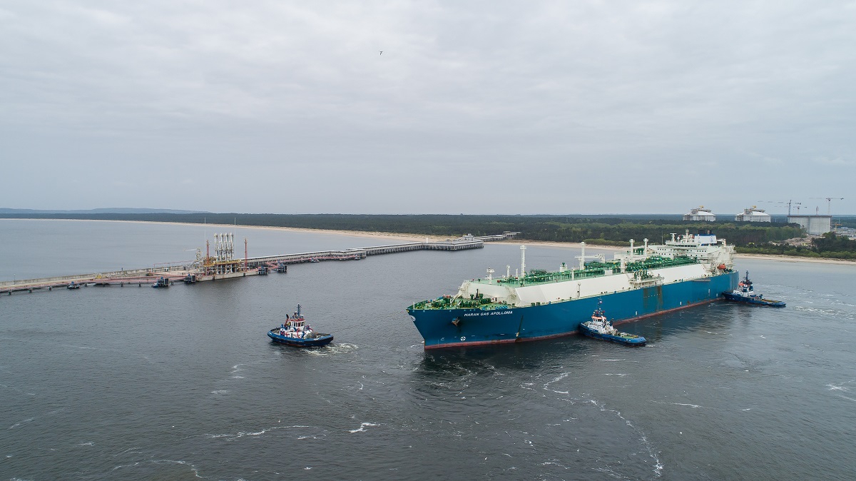 First cargo of liquefied natural gas delivered by tanker chartered by PGNiG  - MarinePoland.com