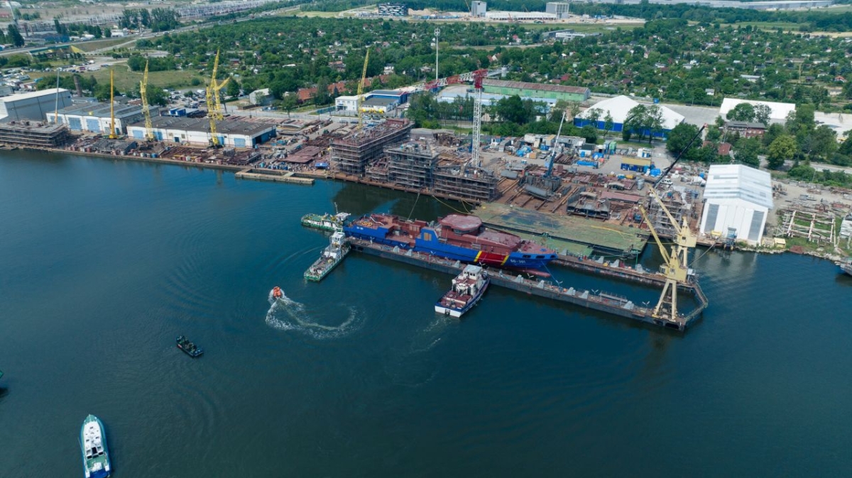 [VIDEO] Hull of patrol vessel for the Polish Border Guard officially launched  - MarinePoland.com