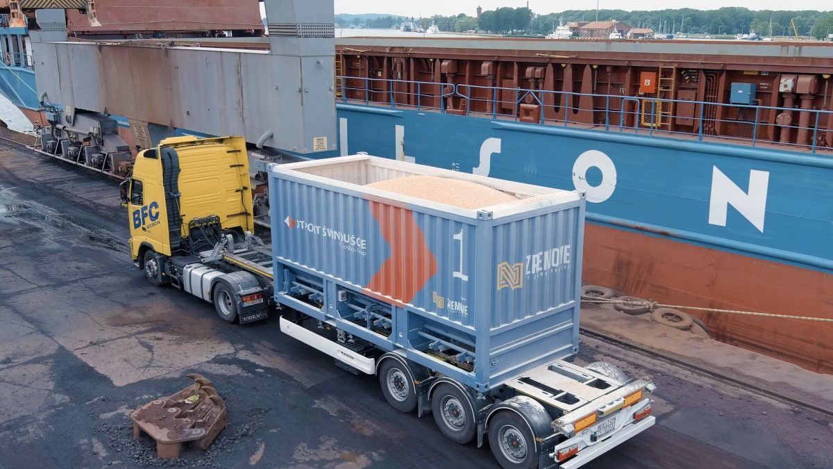 Specialized container from Chojnice will improve grain transportation [VIDEO] - MarinePoland.com