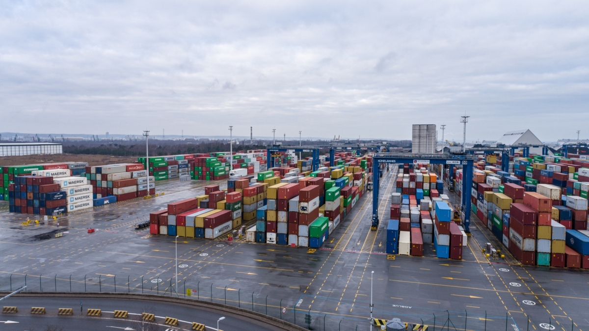 DCT Gdańsk prepares for growth and expansion with purchase of semi-automatic RTG cranes - MarinePoland.com DCT Gdańsk prepares for growth and expansion with purchase of semi-automatic RTG cranes - MarinePoland.com