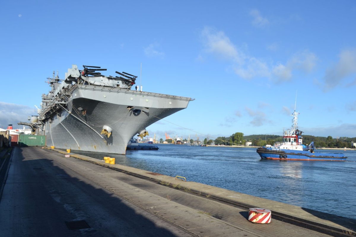 [VIDEO] USS Kearsarge called at the Port of Gdynia - MarinePoland.com