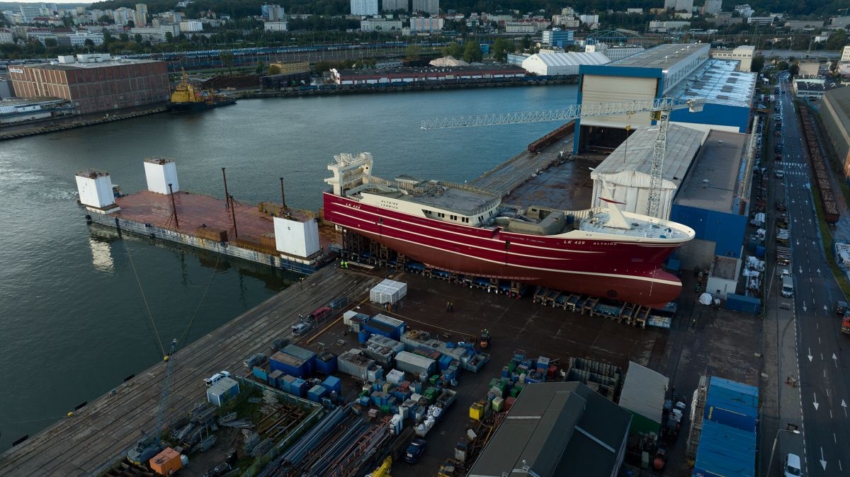 Karstensen Shipyard launched the Altaire fishing vessel [VIDEO] - MarinePoland.com