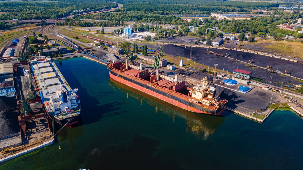 After three quarters of 2022, the ports of Szczecin and Świnoujście with a positive operating result  - MarinePoland.com