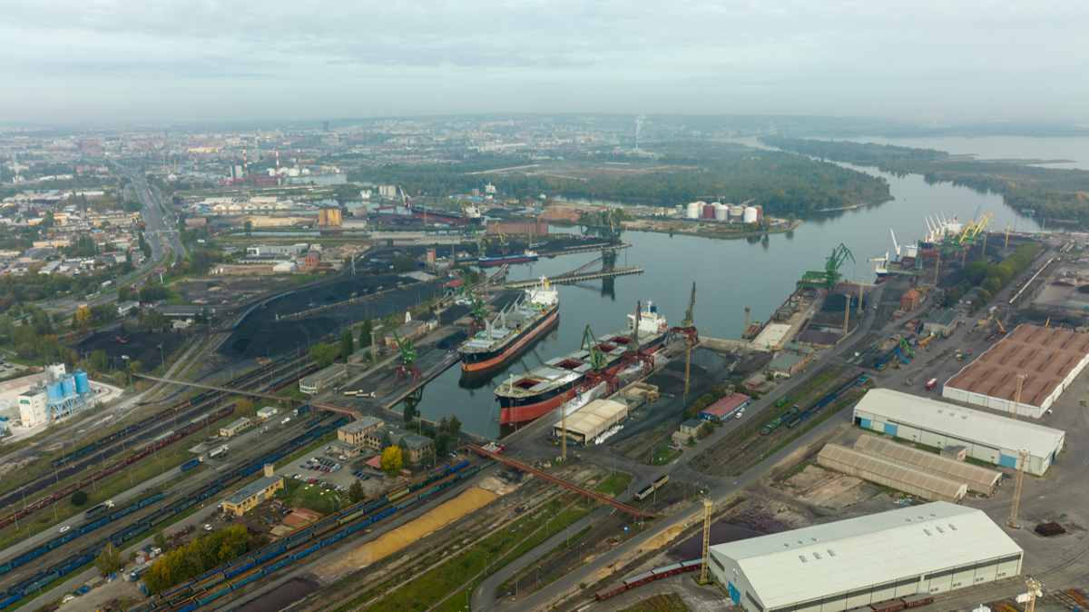 Bulk Cargo-Port of Szczecin prepared for new challenges. Growing coal transshipments a priority for the port industry [VIDEO] - MarinePoland.com