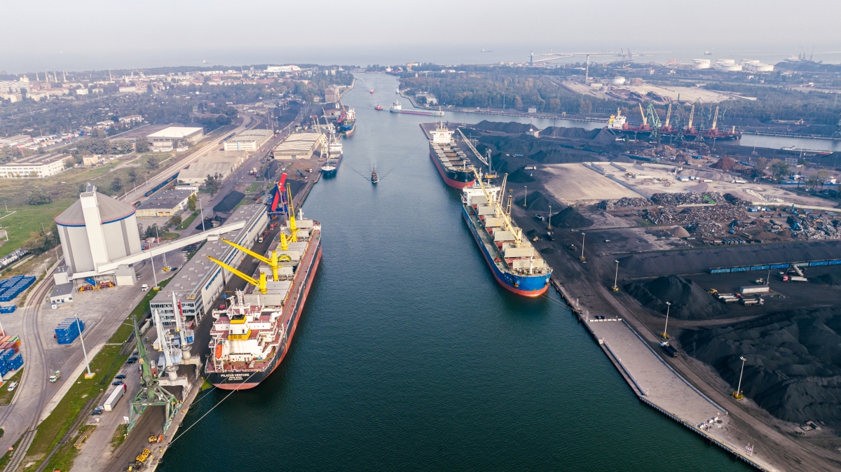 Millions of euros are flowing into the Port of Gdańsk - MarinePoland.com Millions of euros are flowing into the Port of Gdańsk - MarinePoland.com