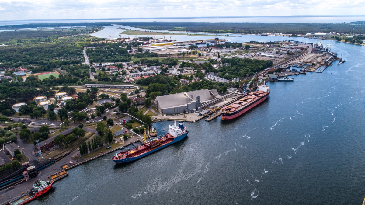 Port of Szczecin-Świnoujście: development strategy, investments, modernization - MarinePoland.com