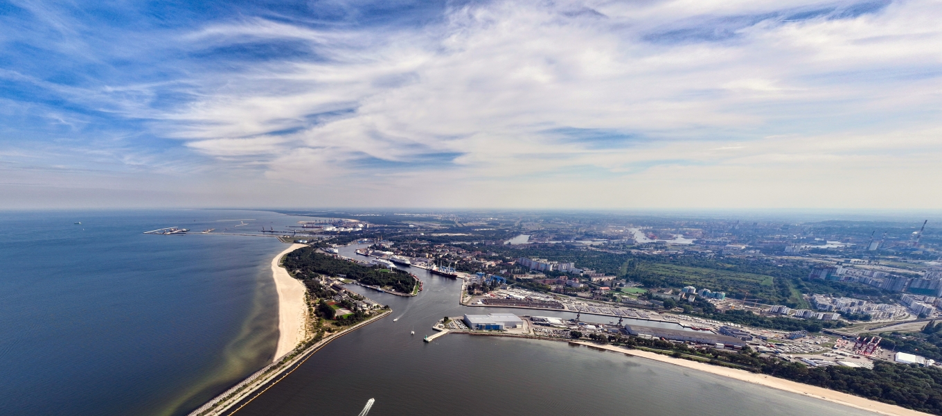 Port of Gdansk. An attractive plot near Baltic Hub awaits a lessee ...