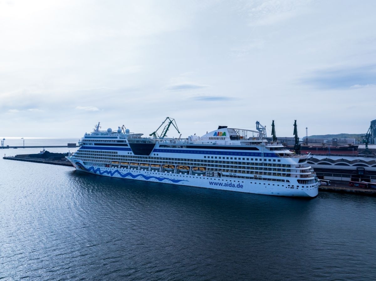First Cruise Ship of the Season Calls Port of Gdynia - MarinePoland.com First Cruise Ship of the Season Calls Port of Gdynia - MarinePoland.com
