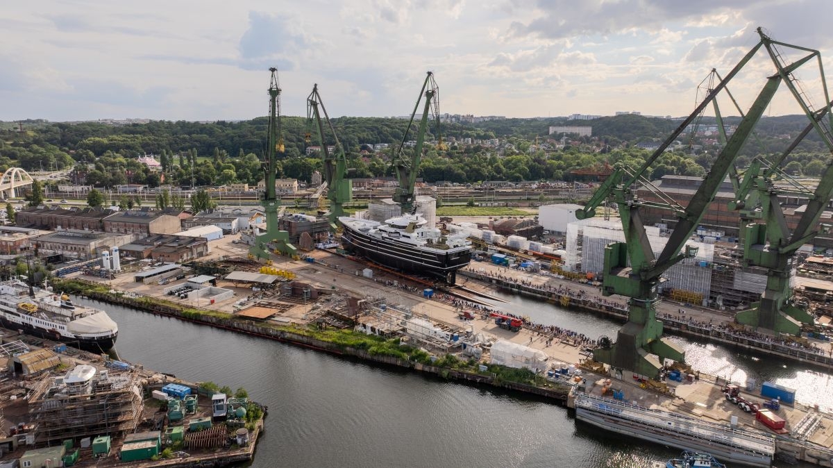 Gdańsk’s Karstensen Shipyard to Build Hulls for Danish Military Ships? - MarinePoland.com Gdańsk’s Karstensen Shipyard to Build Hulls for Danish Military Ships? - MarinePoland.com